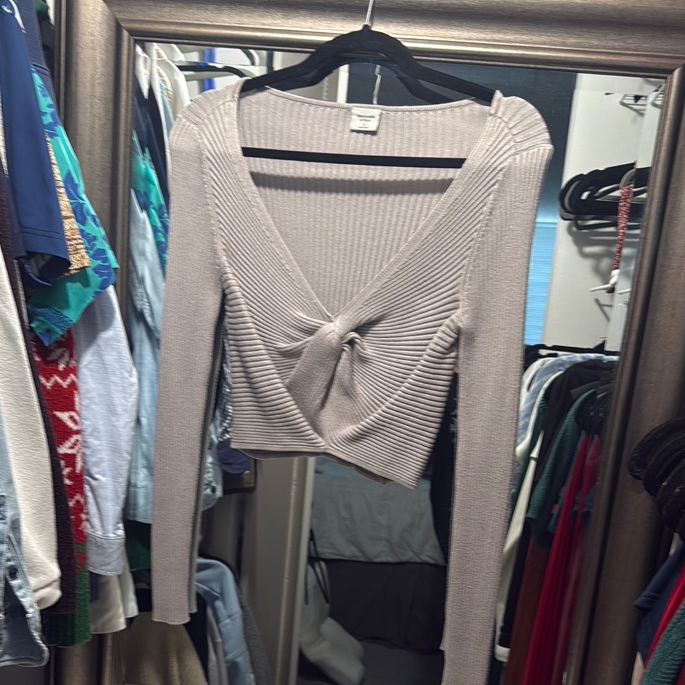 Ribbed Knot Front Sweater Abercrombie & Fitch